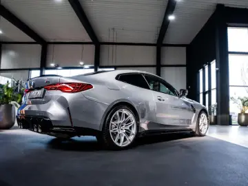 BMW M4 xDrive Competition - 360