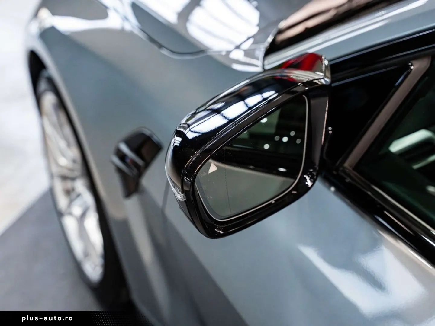 BMW M4 xDrive Competition - 360