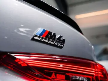 BMW M4 xDrive Competition - 360
