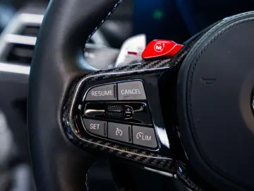 BMW M4 xDrive Competition - 360