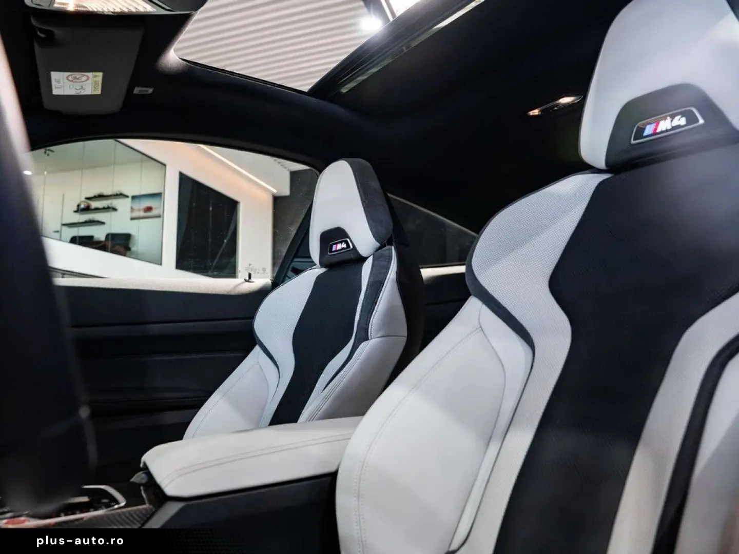 BMW M4 xDrive Competition - 360