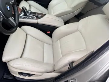 525xdrive M pachet 6500e avans 5500e in rate directe