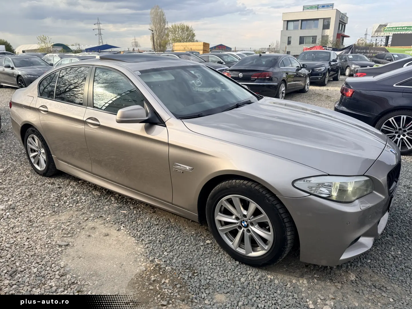 525xdrive M pachet 6500e avans 5500e in rate directe