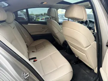 525xdrive M pachet 6500e avans 5500e in rate directe