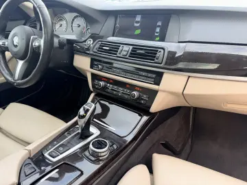 525xdrive M pachet 6500e avans 5500e in rate directe