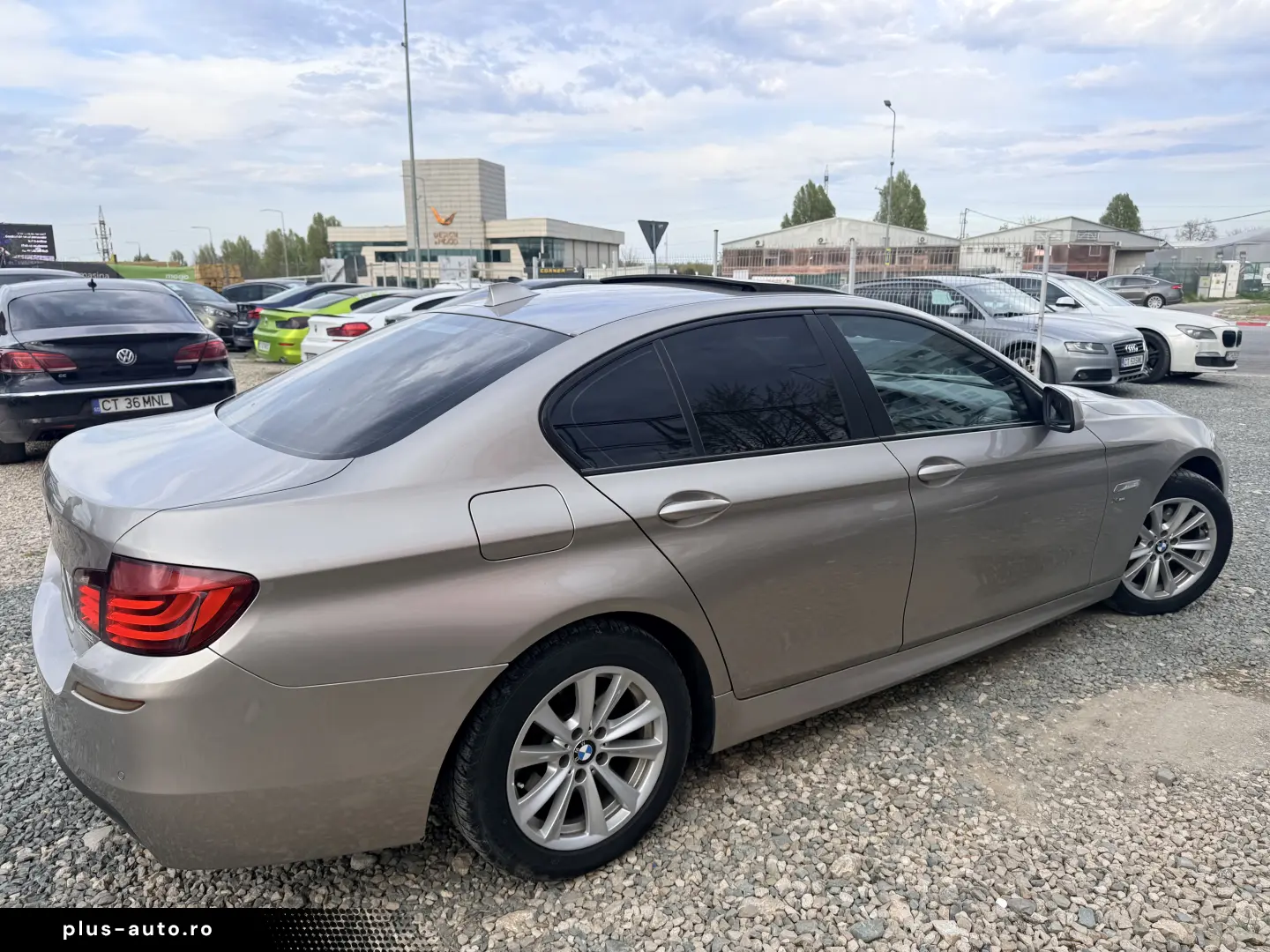 525xdrive M pachet 6500e avans 5500e in rate directe