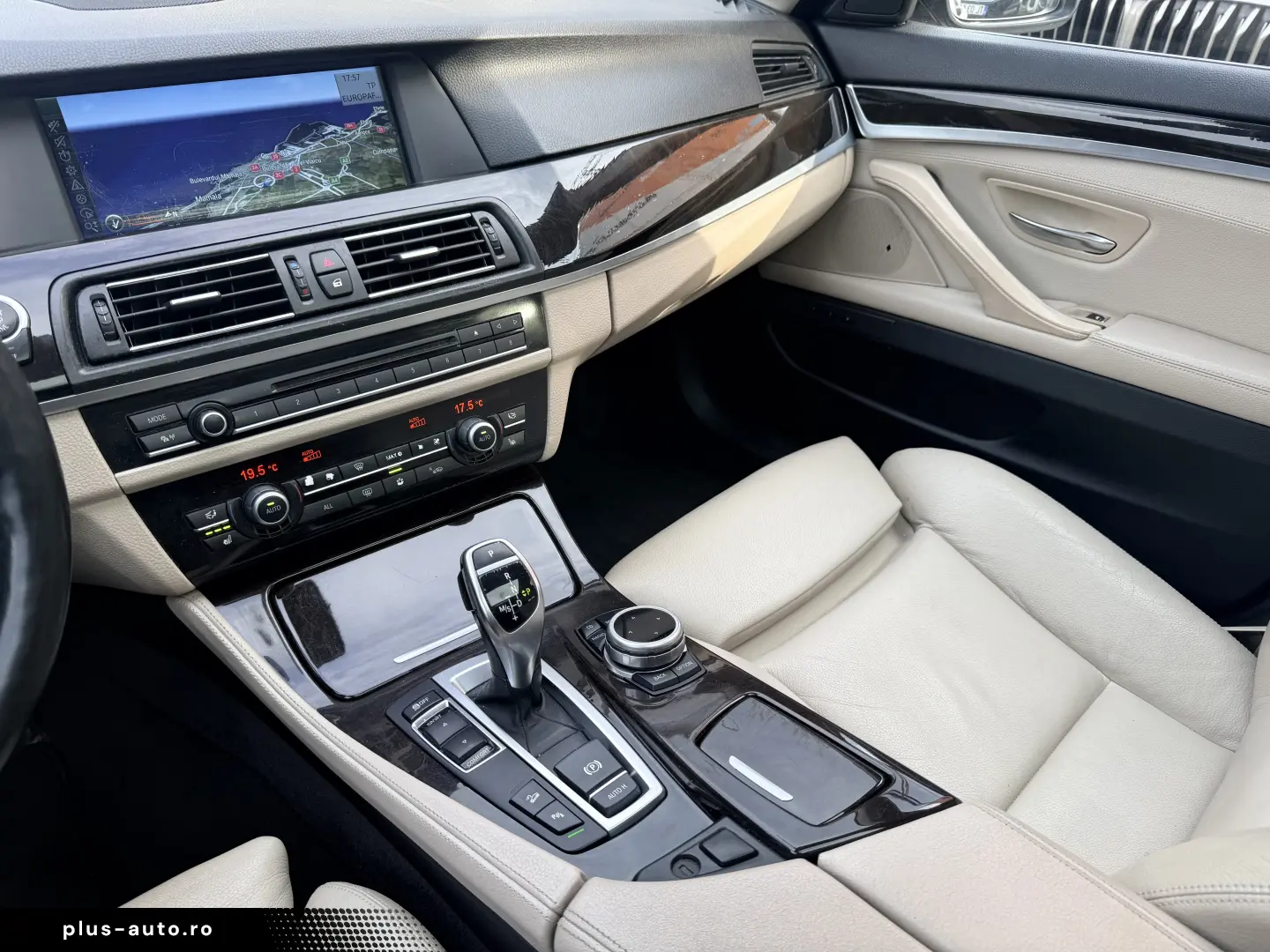 525xdrive M pachet 6500e avans 5500e in rate directe