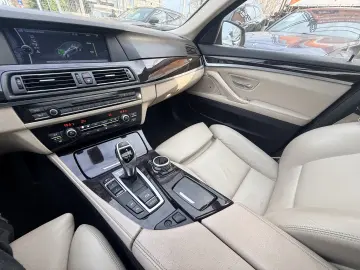 525xdrive M pachet 6500e avans 5500e in rate directe