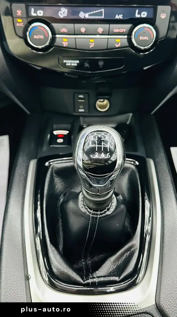 NISSAN X-TRAIL 2017 1.6D E6 Garantie 12 Luni Rate Avans 0 Do