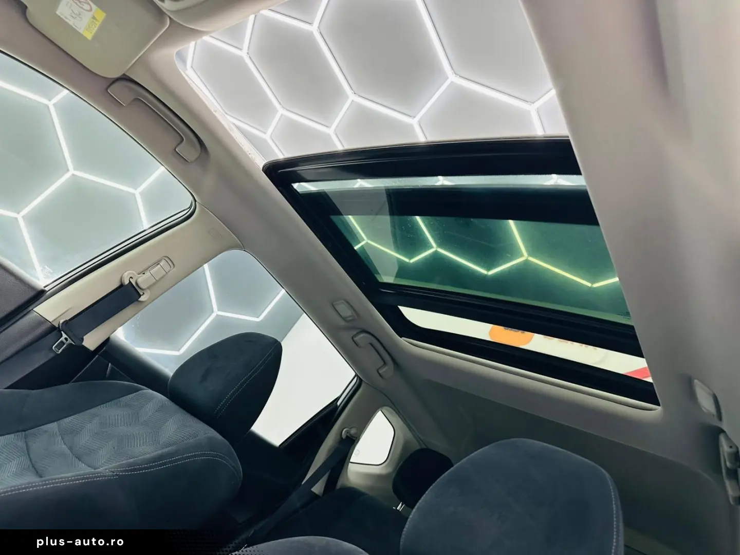 NISSAN X-TRAIL 2017 1.6D E6 Garantie 12 Luni Rate Avans 0 Do