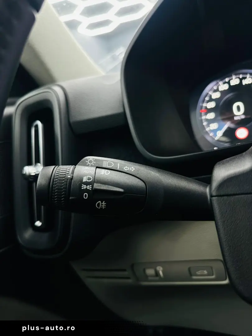 VOLVO Xc-40 2020 2.0D E6 Garantie 12 Luni Rate Avans 0 Doar