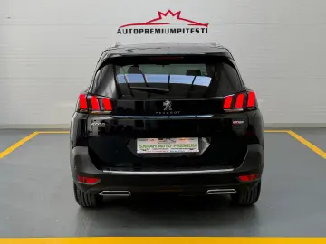 Peugeot 5008 Gen-Ii-2016