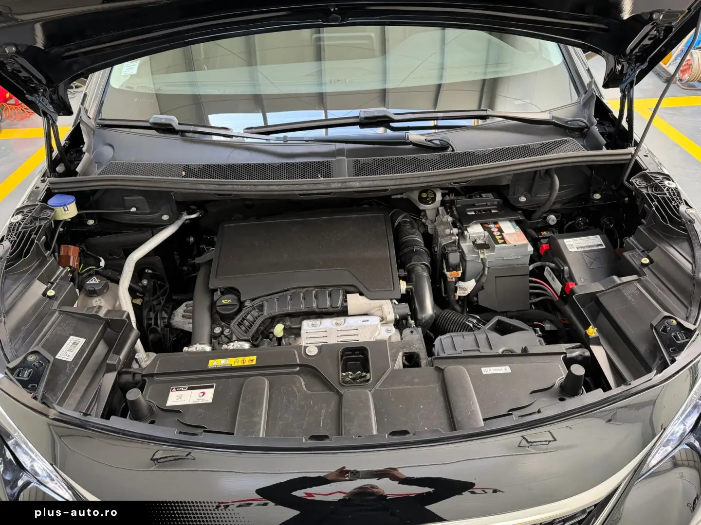 Peugeot 5008 Gen-Ii-2016