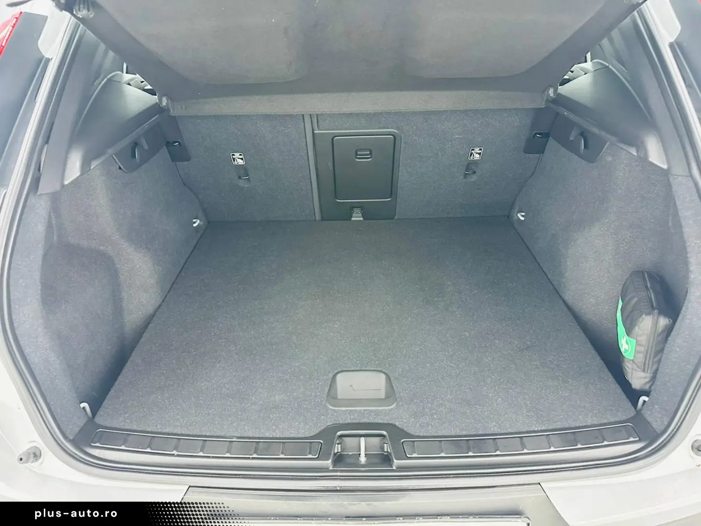 VOLVO Xc-40 2020 2.0D E6 Garantie 12 Luni Rate Avans 0 Doar