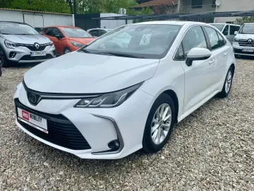Toyota Corolla 1.5 Benzina