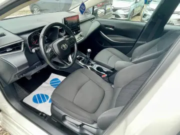 Toyota Corolla 1.5 Benzina