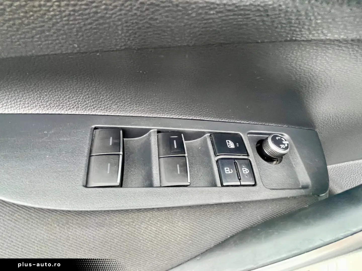 Toyota Corolla 1.5 Benzina