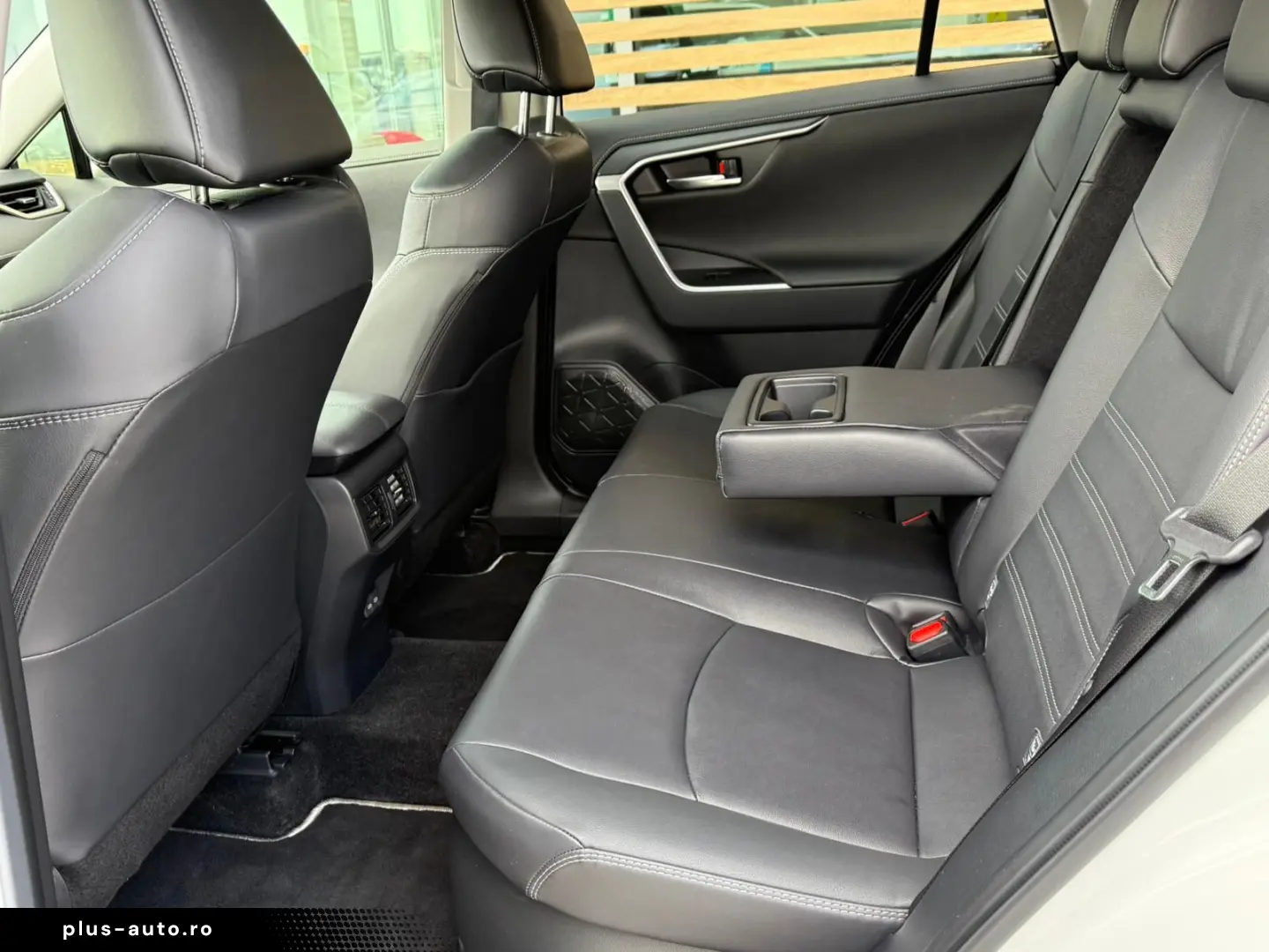 Toyota Rav-4 Gen-V-2018