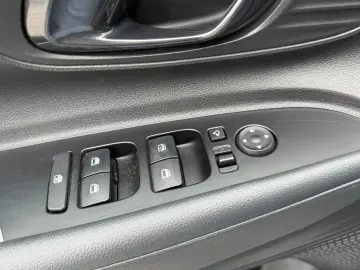 Hyundai I20 1.0 l T-GDi M-Hybrid 100CP 7DCT 5DR Led Line