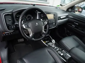 Mitsubishi Outlander 2.0 4WD Plus