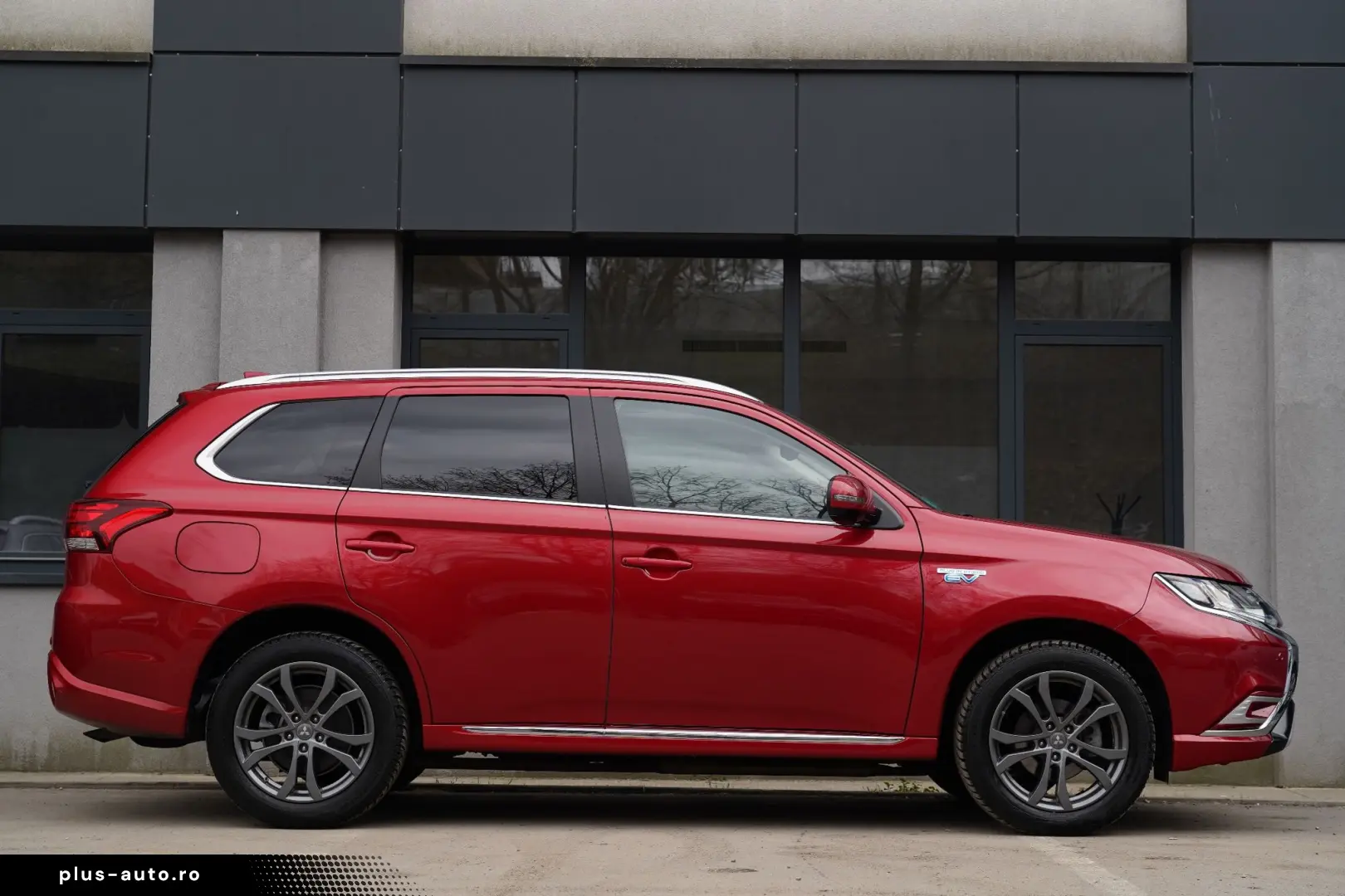 Mitsubishi Outlander 2.0 4WD Plus