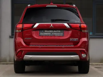 Mitsubishi Outlander 2.0 4WD Plus