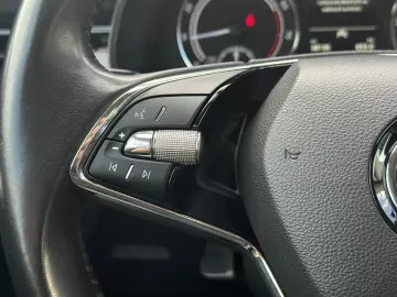 Skoda Scala 1.0TSI 110CP LED Scaune Incalzite Climatronic Ga