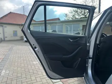 Skoda Scala 1.0TSI 110CP LED Scaune Incalzite Climatronic Ga