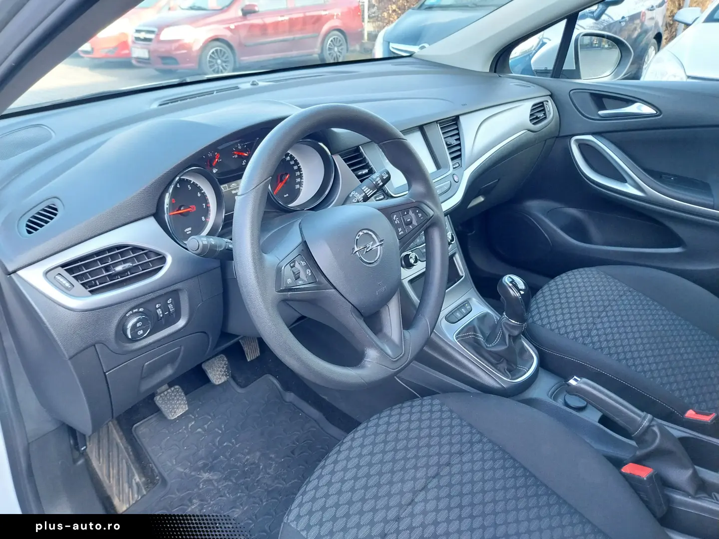 Opel Astra K 5 usi Benzina