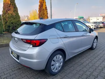 Opel Astra K 5 usi Benzina