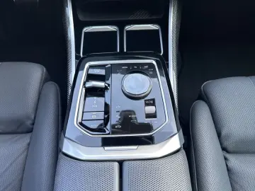 BMW i7 xDrive60 M-Sport Pro NAV LASER PANO HUD 360