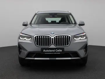 BMW X3 xD30e Panorama Kamera DAB HiFi Lenkrhz Sport