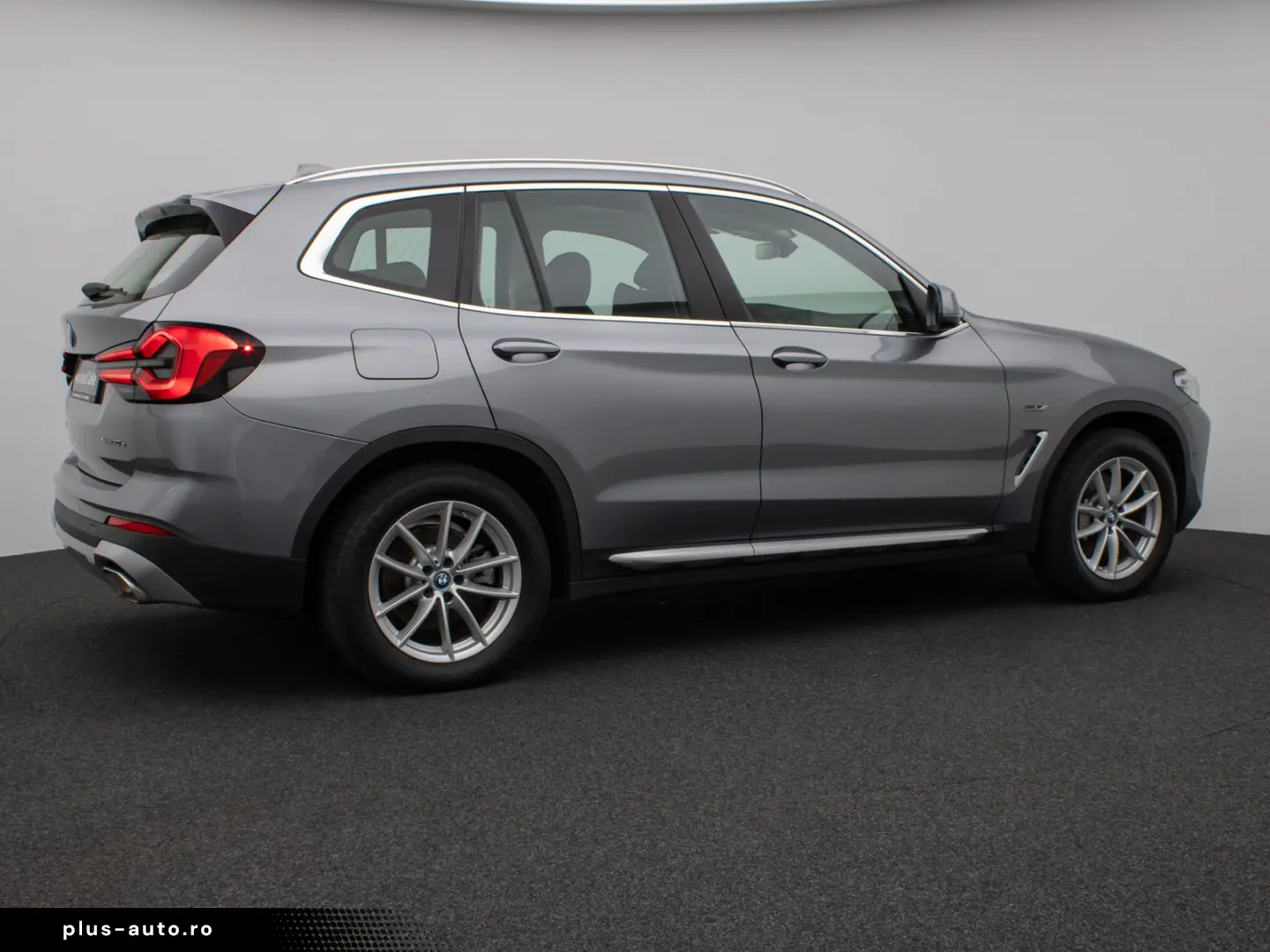 BMW X3 xD30e Panorama Kamera DAB HiFi Lenkrhz Sport