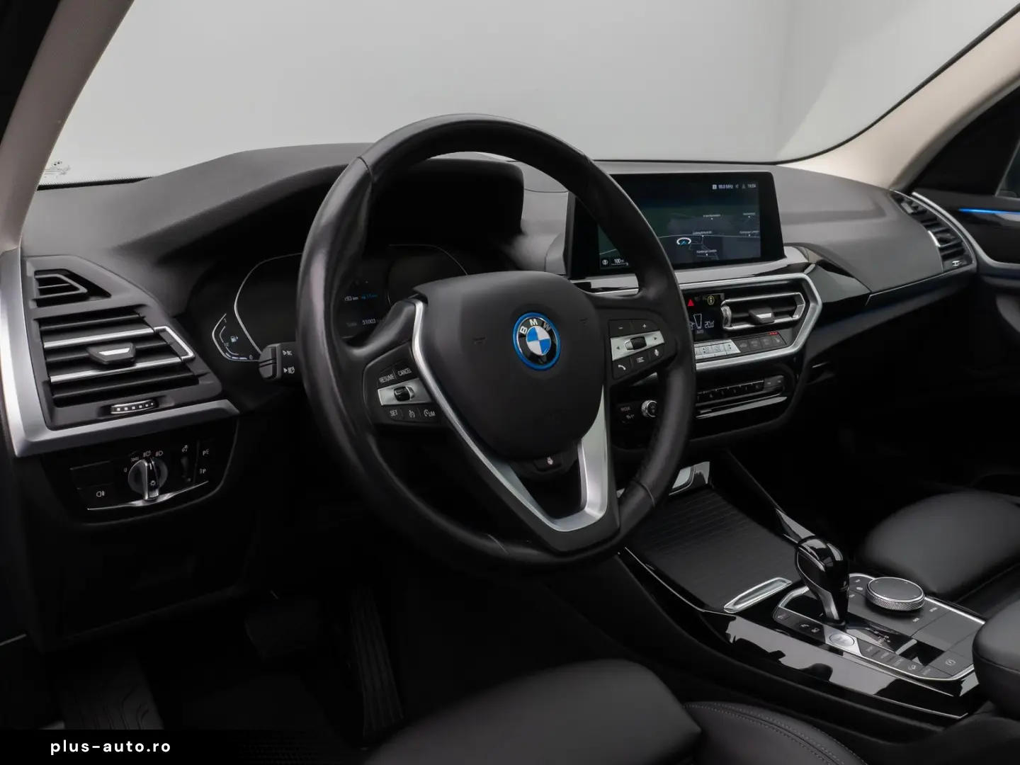 BMW X3 xD30e Panorama Kamera DAB HiFi Lenkrhz Sport