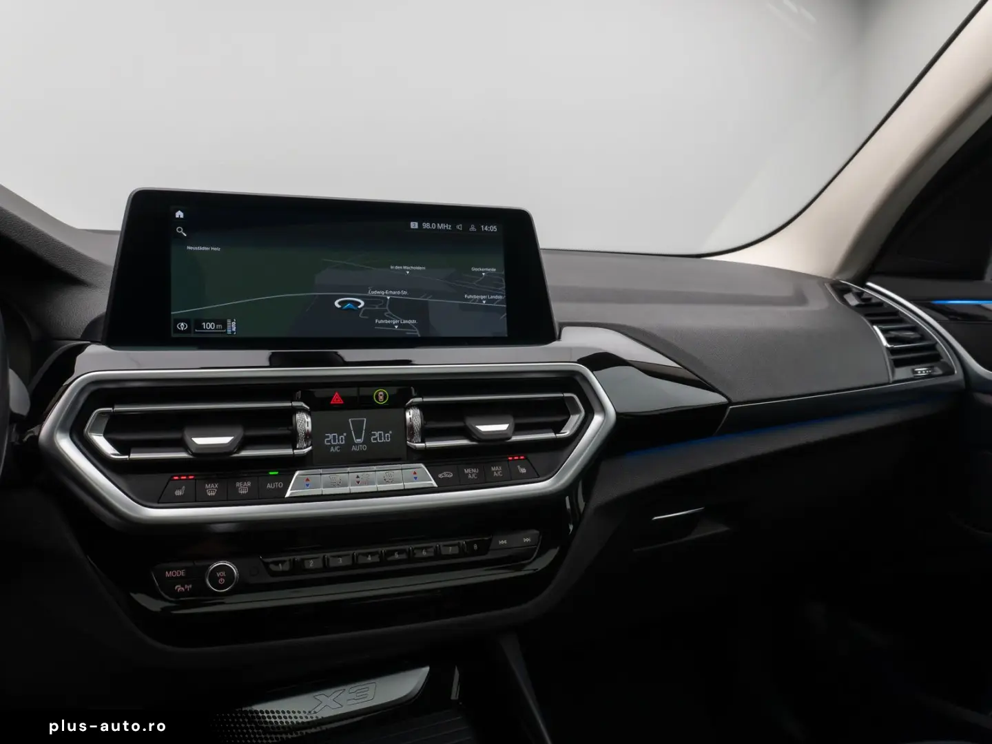 BMW X3 xD30e Panorama Kamera DAB HiFi Lenkrhz Sport