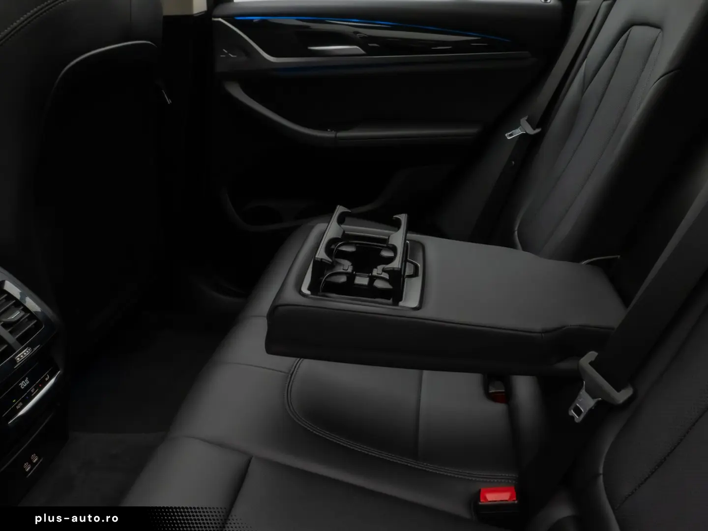 BMW X3 xD30e Panorama Kamera DAB HiFi Lenkrhz Sport