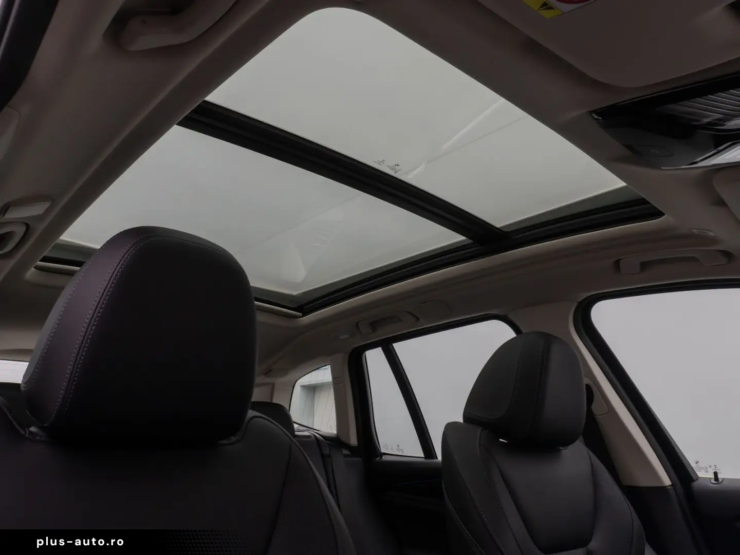 BMW X3 xD30e Panorama Kamera DAB HiFi Lenkrhz Sport