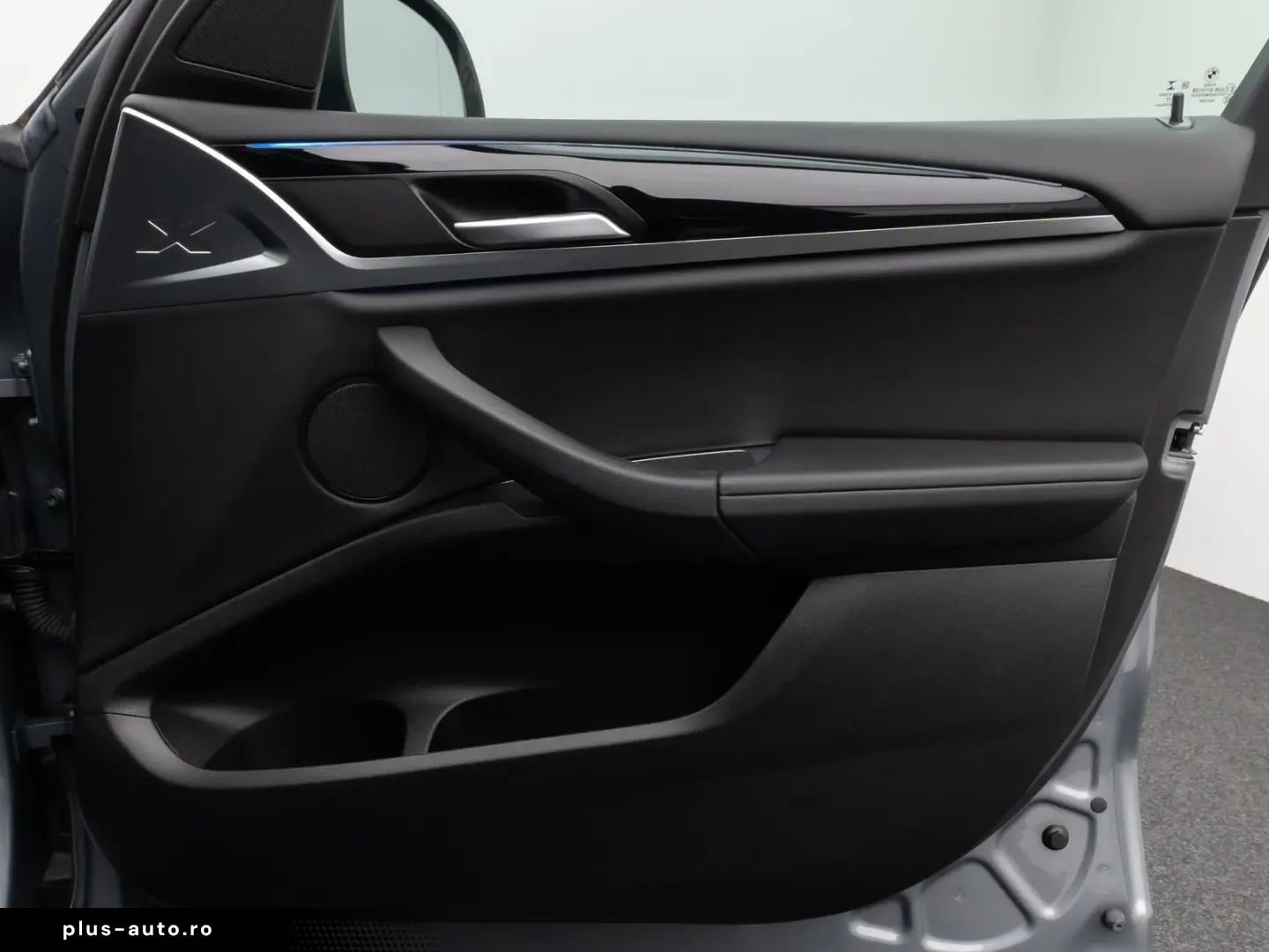 BMW X3 xD30e Panorama Kamera DAB HiFi Lenkrhz Sport