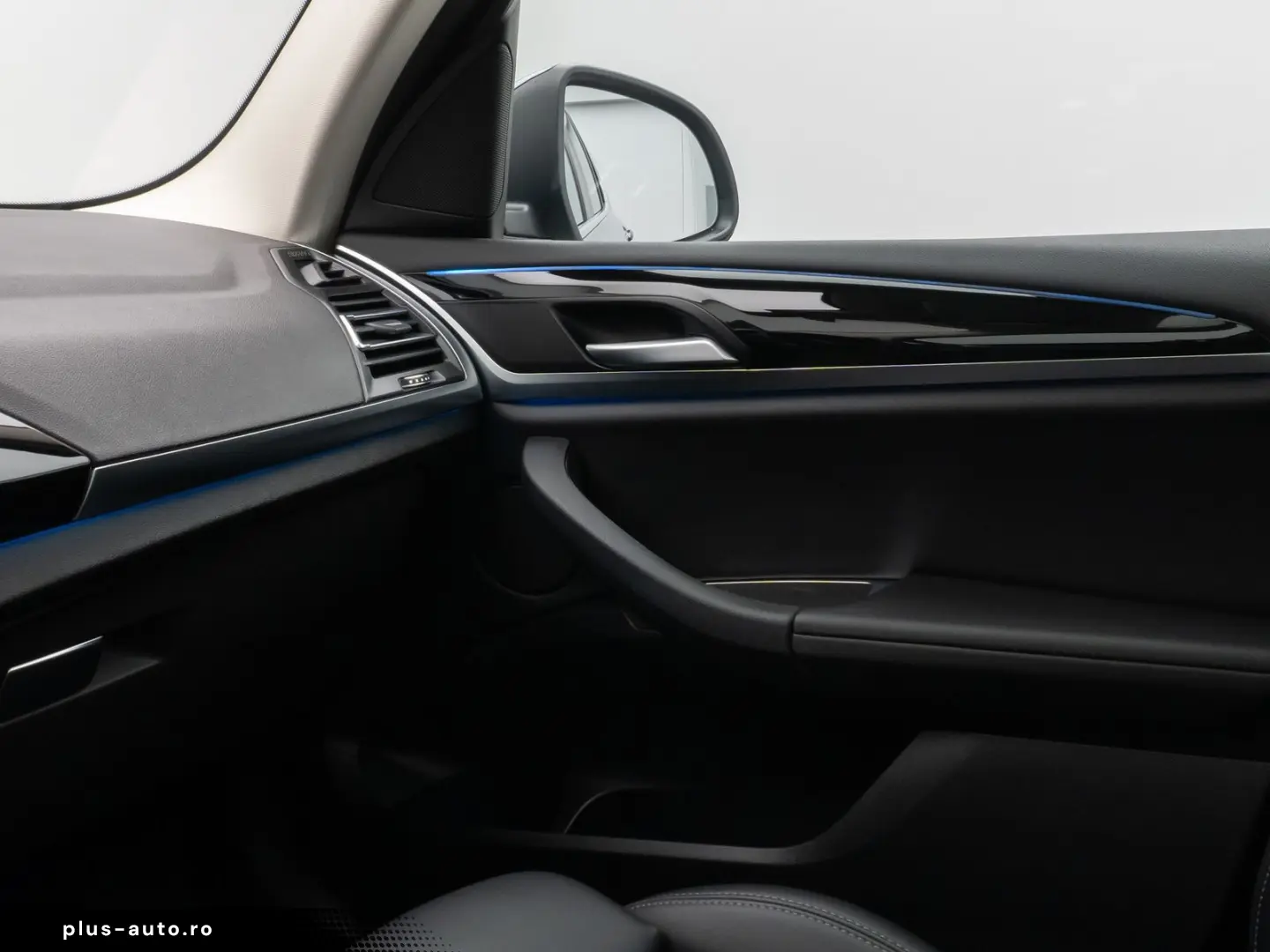 BMW X3 xD30e Panorama Kamera DAB HiFi Lenkrhz Sport