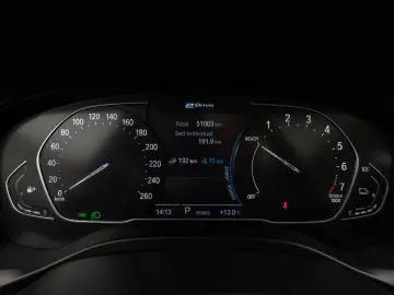 BMW X3 xD30e Panorama Kamera DAB HiFi Lenkrhz Sport