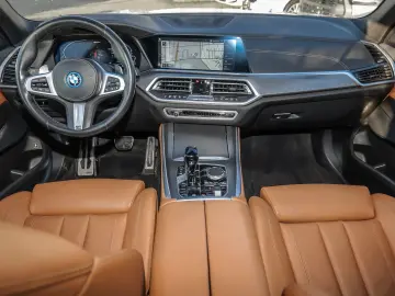 BMW X5 xDrive45e M Sport HuD Hifi Laser Luftfederung