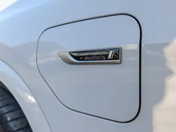 BMW X5 xDrive45e M Sport HuD Hifi Laser Luftfederung