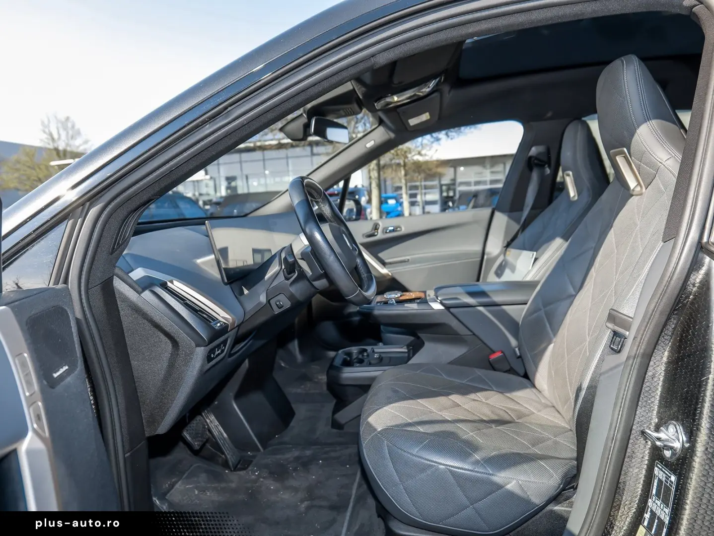 BMW iX xDrive40 Sportpaket HuD Laser Skylounge AHK H