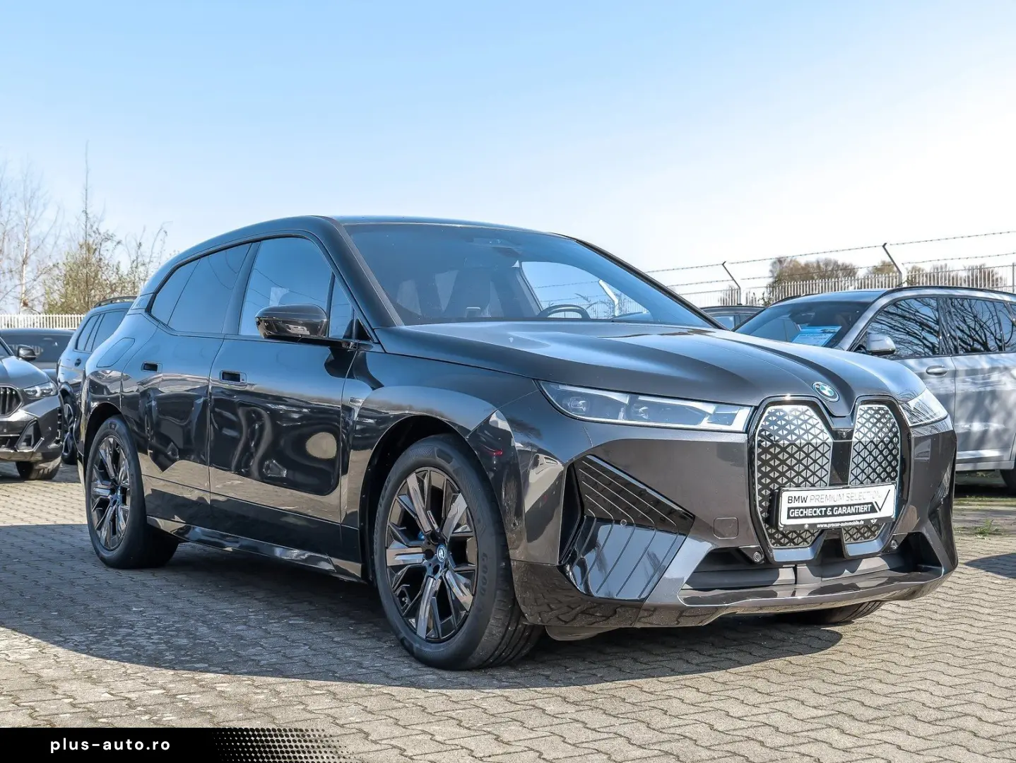 BMW iX xDrive40 Sportpaket HuD Laser Skylounge AHK H