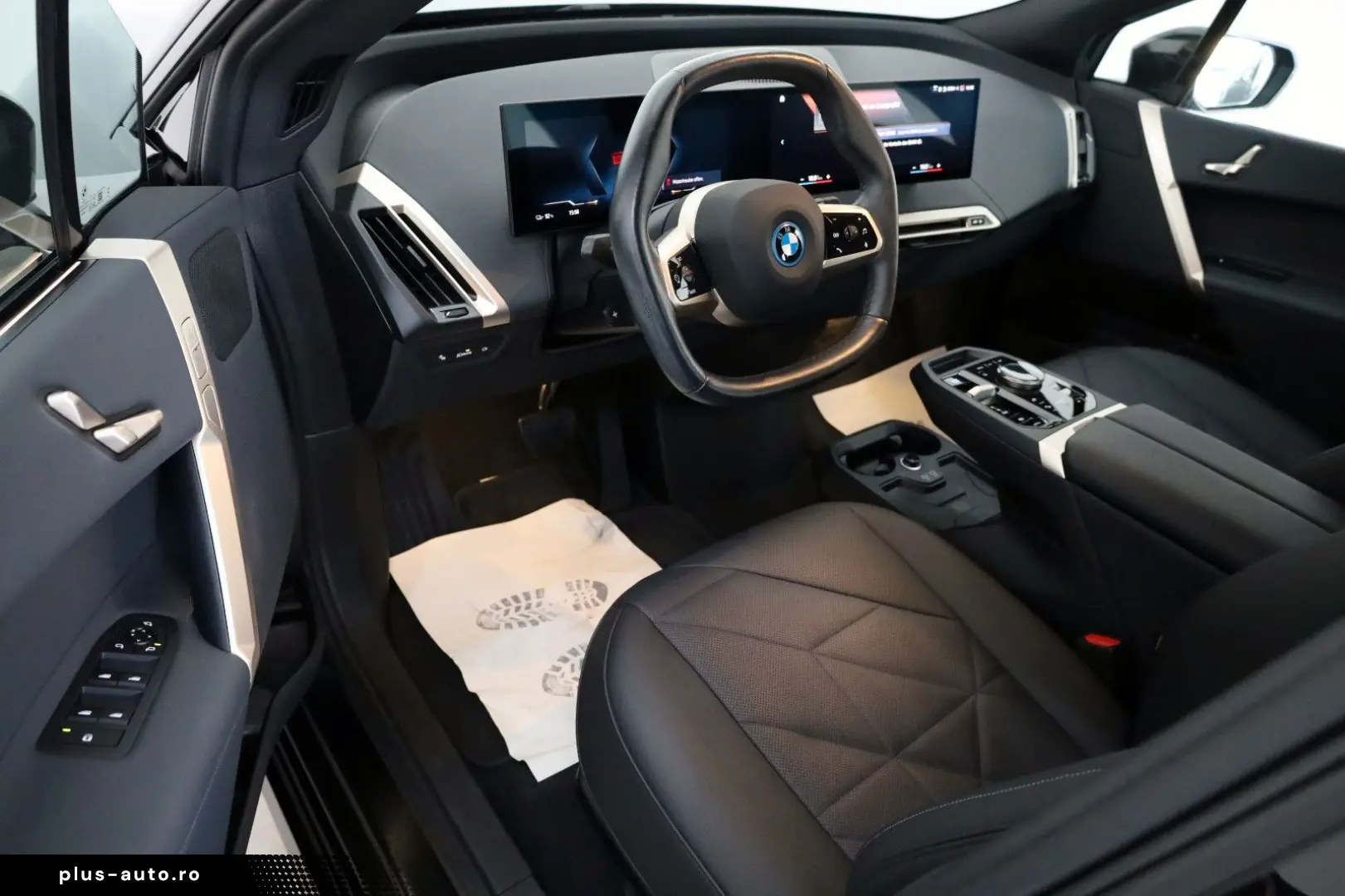 BMW iX50 xDrive Sport Leder Navi Panorama Sky Lounge