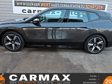 BMW iX50 xDrive Sport Leder Navi Panorama Sky Lounge