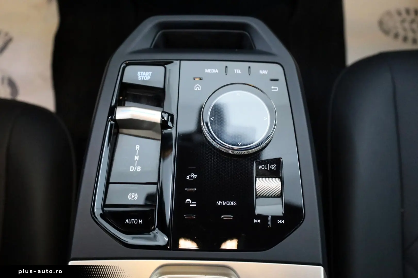 BMW iX50 xDrive Sport Leder Navi Panorama Sky Lounge