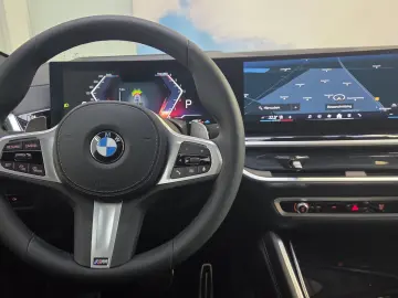 BMW X6 xDr40d MSport Pro AHK 22Zoll Luftfeder UPE137