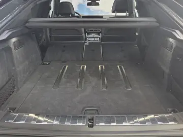 BMW X6 xDr40d MSport Pro AHK 22Zoll Luftfeder UPE137