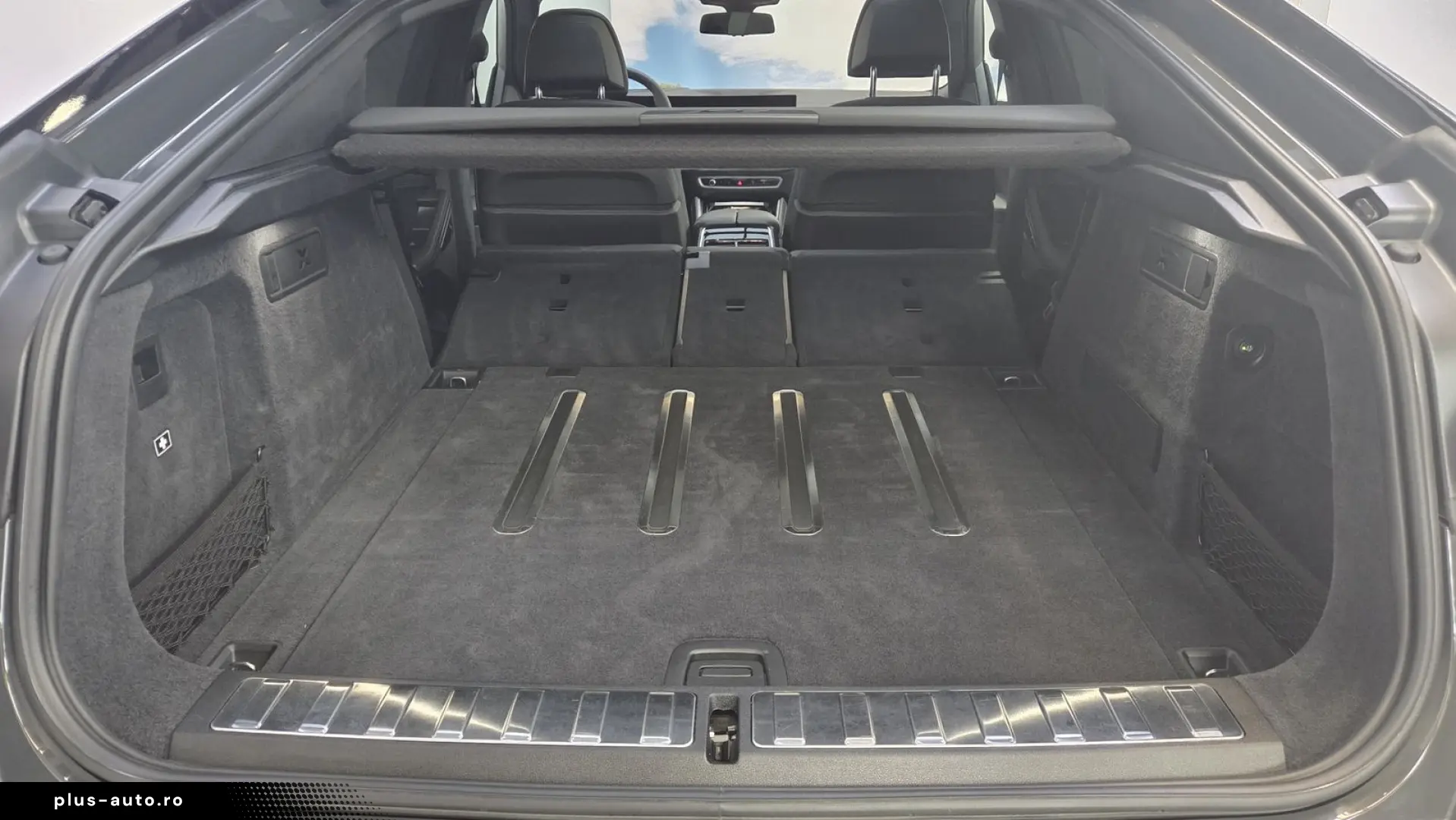 BMW X6 xDr40d MSport Pro AHK 22Zoll Luftfeder UPE137